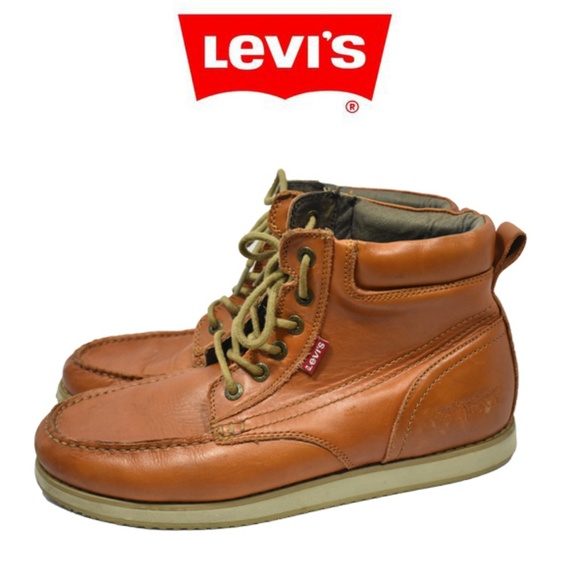 levis leather boots